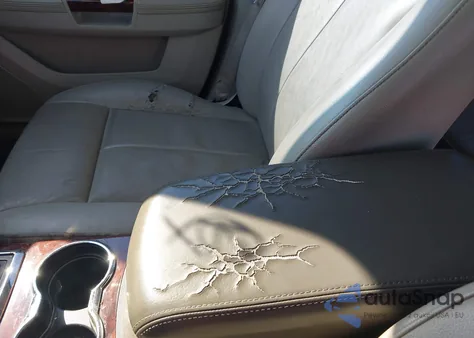 2009 Chrysler 300 Limited from USA, damaged, VIN 2C3KA33V69H564201